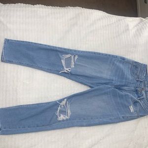 American eagle Mom Jean